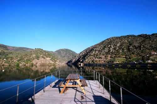 Hostal Douro Fluvina Yachts & Chalets
