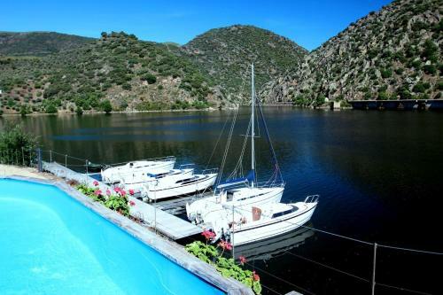 Hostal Douro Fluvina Yachts & Chalets