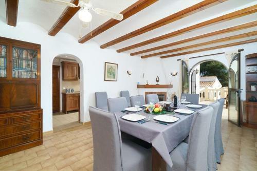 Xabia Villa Sleeps 4 Pool Air Con Wifi