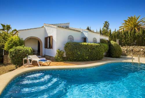 Xabia Villa Sleeps 4 Pool Air Con Wifi