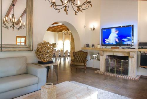 Xabia Villa Sleeps 6 Pool Wifi