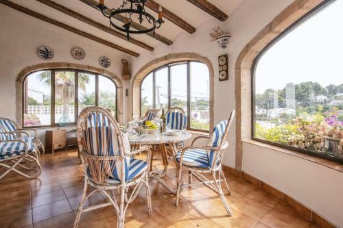Xabia Villa Sleeps 6 With Pool