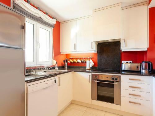 Vibrant Chalet In Cala Mendia Near Beach