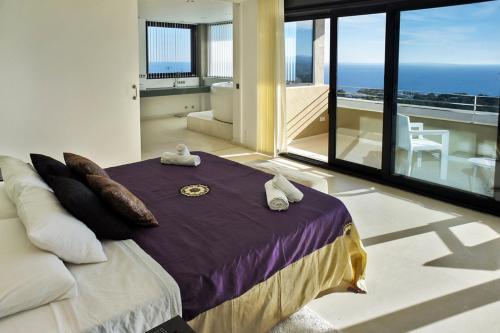 Rent This Luxury Villa With Private Pool, Ibiza Villa 1032
