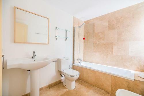 Es Mal Pas Villa Sleeps 8 With Pool Air Con And Wifi