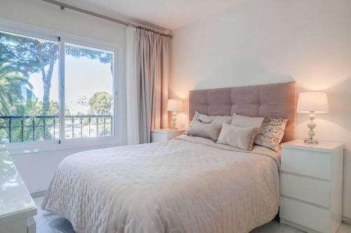 Stunning 2-bedroom Apartment Close To The Beach