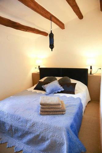 Sitges Villa Sleeps 18 Pool Wifi