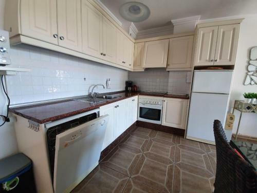 -- Front Line -- Apartments In Playa Flamenca