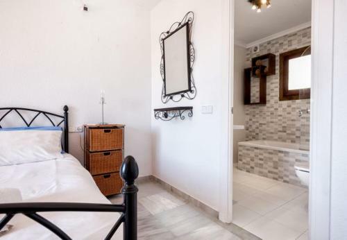 Cabopino Villa Sleeps 6 Pool Air Con Wifi