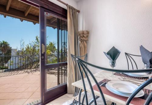 Cabopino Villa Sleeps 6 Pool Air Con Wifi