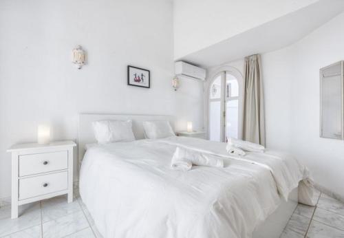 Cabopino Apartment Sleeps 6 Pool Air Con Wifi