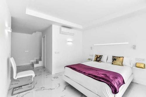 Sonnenland Villa Sleeps 8 With Pool And Air Con