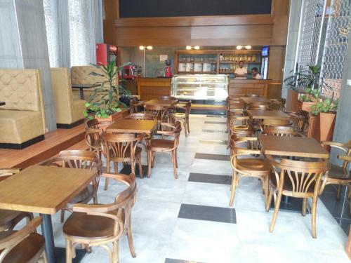 Yinm Furnished Apartment