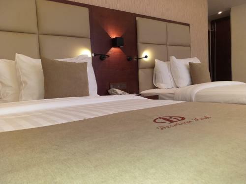 Desalegn Hotels And Resort