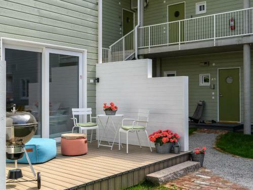 Holiday Home Surf And Turf