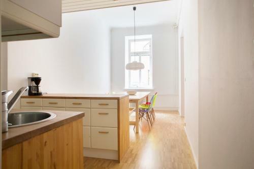 2ndhomes Luminous 97m2 2br Apartment In Katajanokka