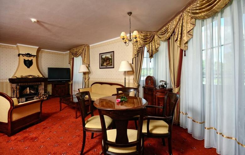 Best Western Hotel Zubr�wka