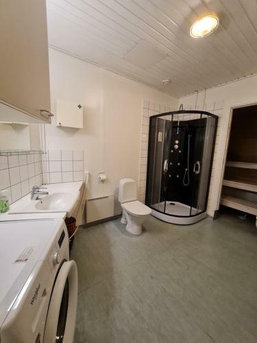 Hamina Center Apartment With Sauna