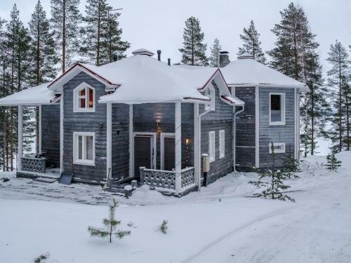 Holiday Home Villa Concrete Kelo