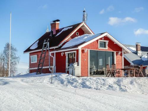 Holiday Home Villa V�yl�