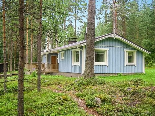 Holiday Home Sinisorsa