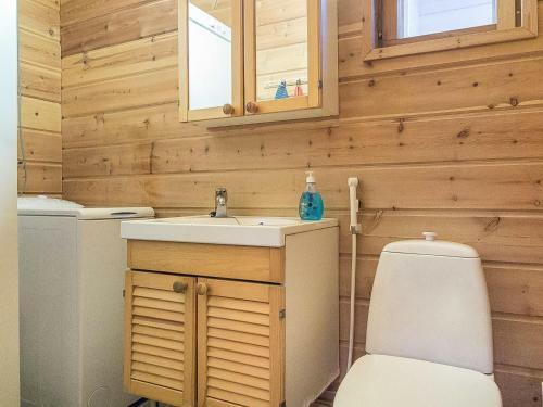 Holiday Home Kiehislevi A