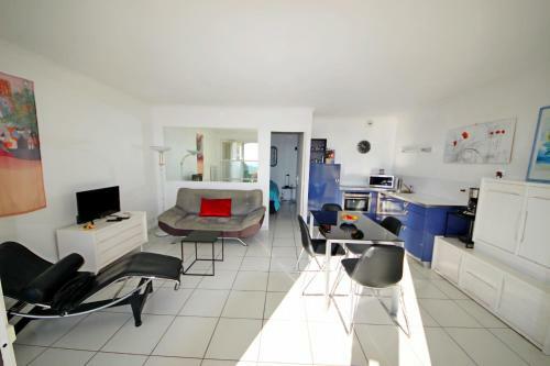 Apartamento 2m O4 023 - 372la
