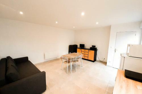 Apartamento Studio Renovated Bright And Quiet