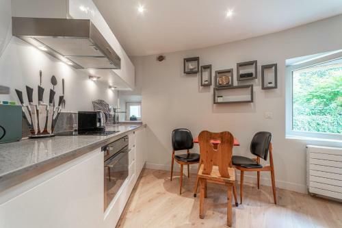 Le Passage Du Ch�teau Private Apartment