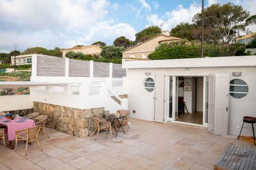 Bnb Renting Cap D'antibes Seafront Direct Access To The Sea