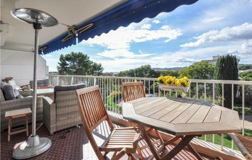 Amazing Apartment In Antibes With 2 Bedrooms