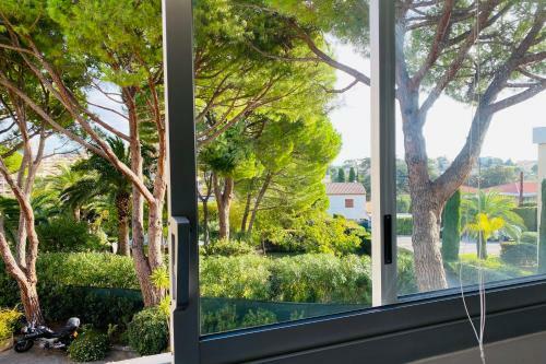 Apartamento Sea View Pool Bright And Modern Flat Near Beach