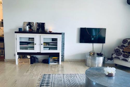 Apartamento Sea View Pool Bright And Modern Flat Near Beach
