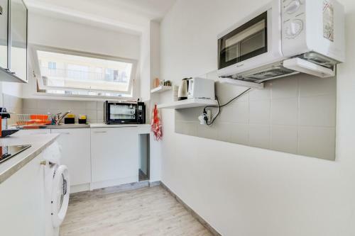Apartamento C�res Furnished Flat