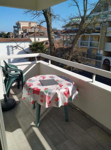 Apartamento Flat With Balcony 50m From The Beach