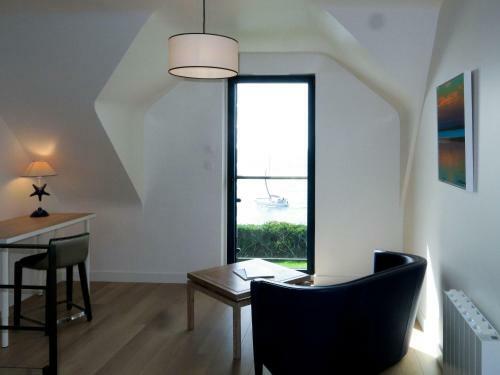 Holiday Home Maison Du Phare de Port-navalo