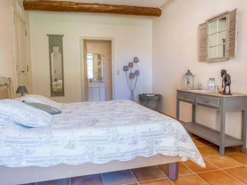 Serres Chateau Sleeps 29 Pool Air Con Wifi