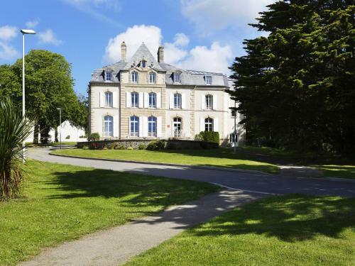 Nice Holiday Home With Dishwasher, In A Charming Harbor Town