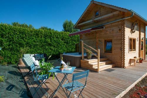 Chalet & Spa Sur La C�te Fleurie