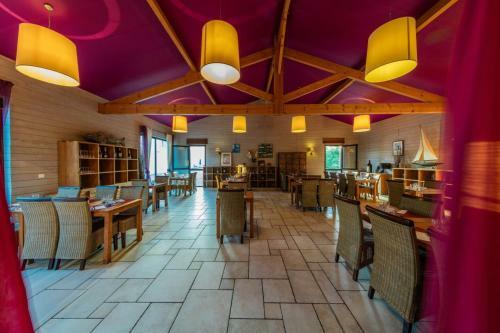 Hotel Barbaste Domaine Du Golf D'albret 3p6