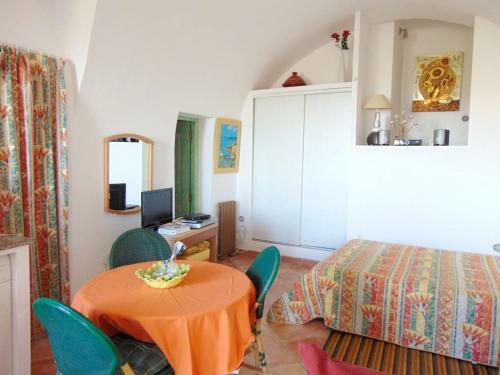 Apartamento Studio In Belgodere With Wifi