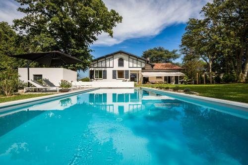 Beausite Keyweek Basque Villa With Pool Garden And Parking Biarritz