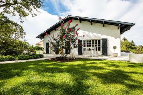 Beausite Keyweek Basque Villa With Pool Garden And Parking Biarritz