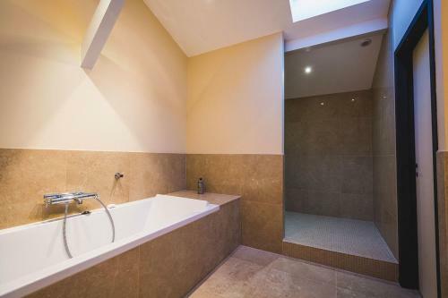 Beausite Keyweek Basque Villa With Pool Garden And Parking Biarritz
