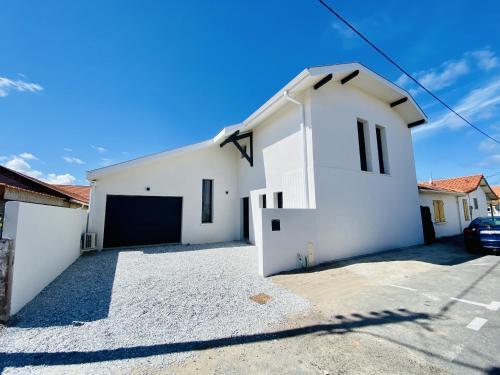 Villa 98 Rue Des Ailes