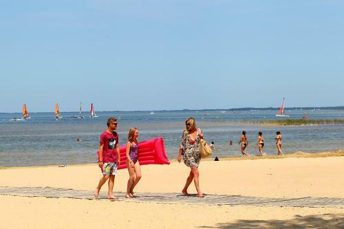 Camping Le Navarrosse **** - Maeva