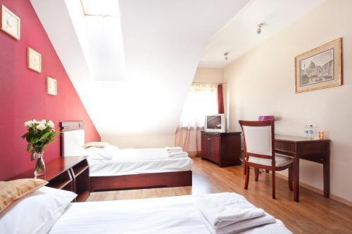 Hostal Artis Pokoje Go?cinne