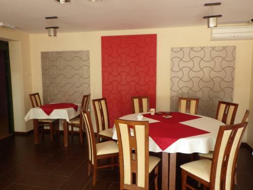 Hostal Apartamenty Przy G?�wnym Deptaku