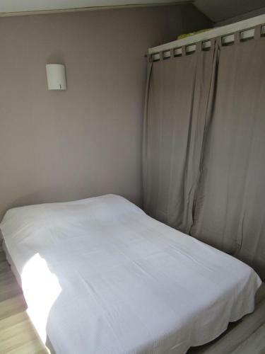 Une Agr�able Maison Pr�s de La Mer, Avec Piscine