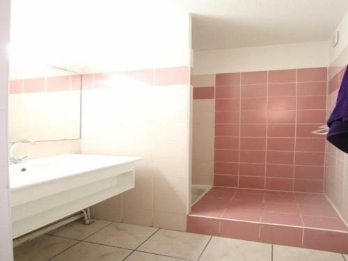 Apartamento Appartement Brian�on, 2 Pi�ces, 5 Personnes - Fr-1-330c-25